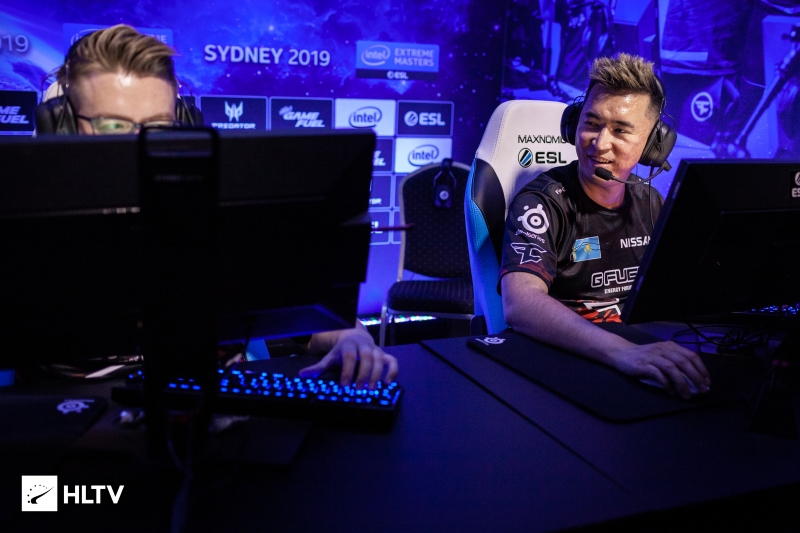 它象征着坚 它象征着坚