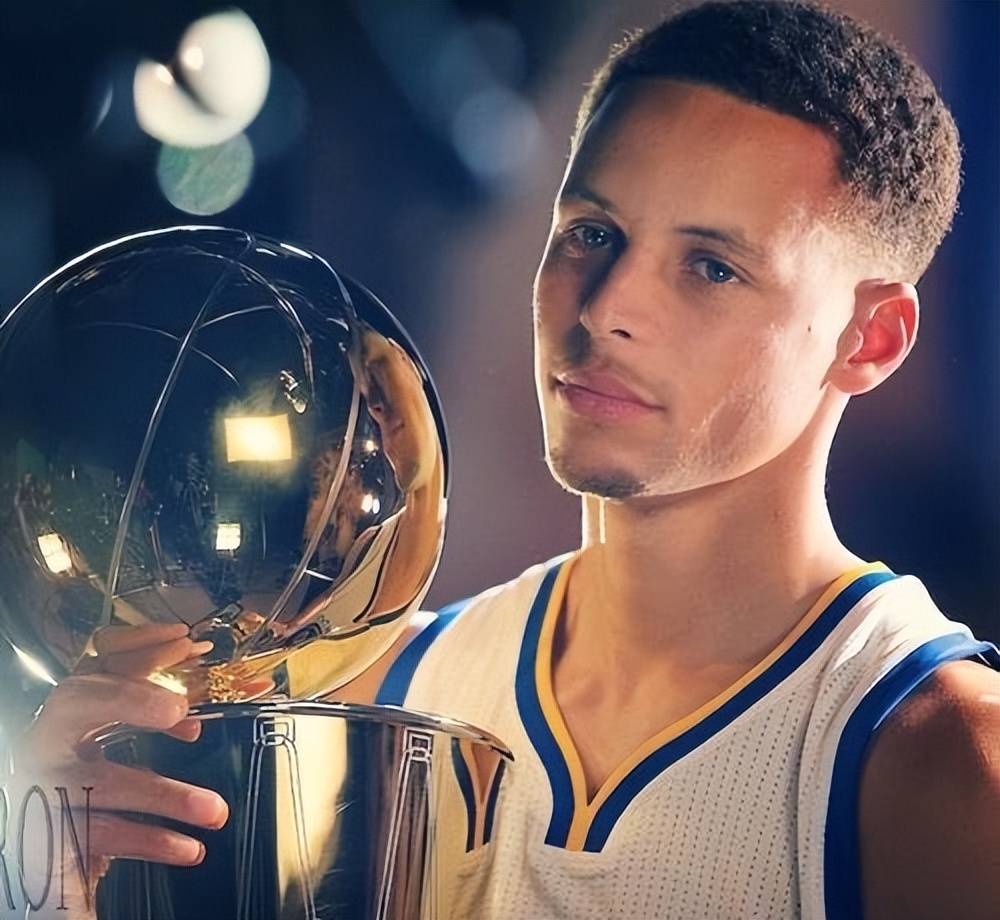 为球队贡献 为球队贡献